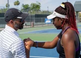 Destinee Martins embraces Dash Connell at the 2021 NJCAA Women's Tennis Championships